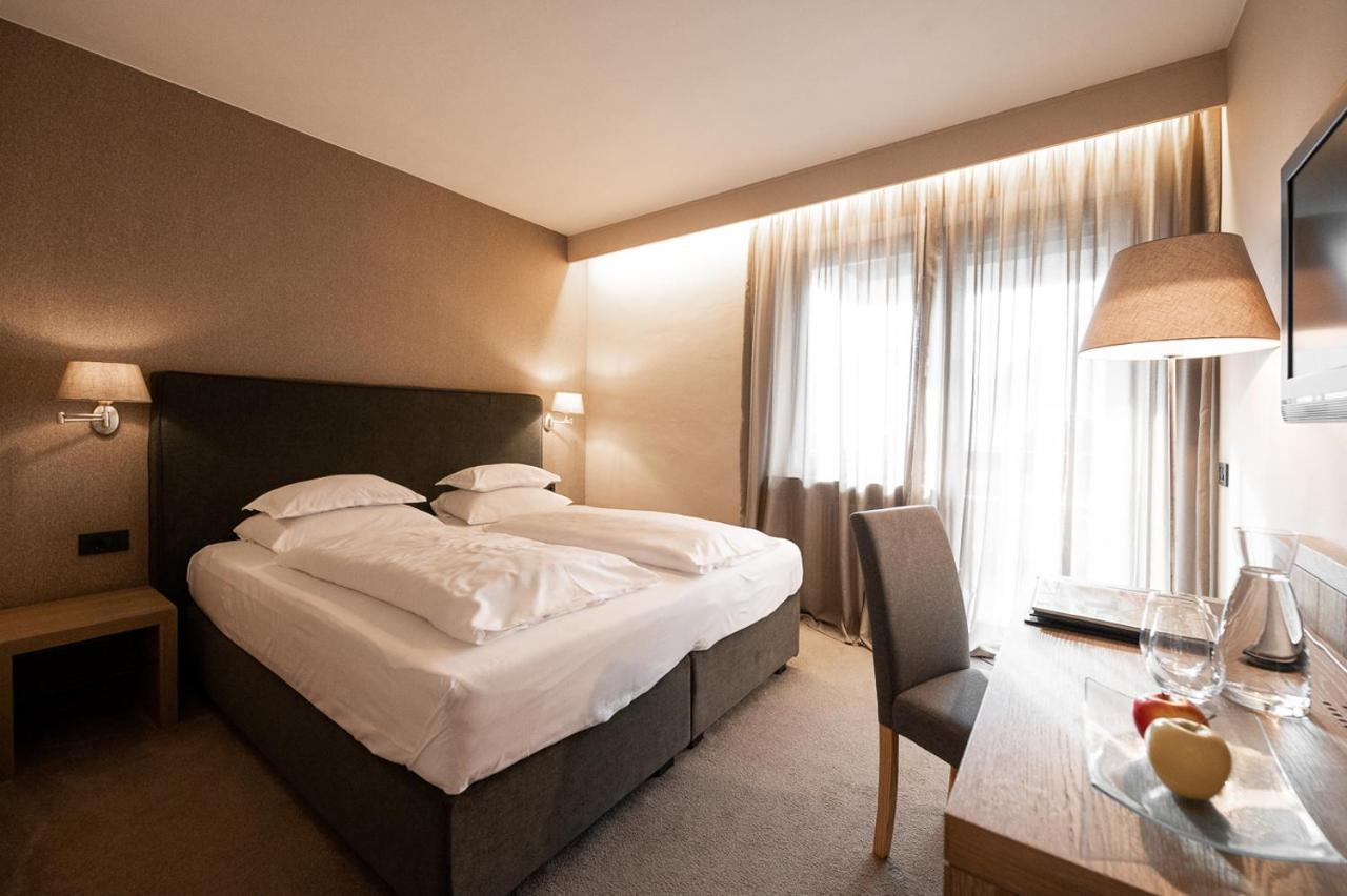 Hotel Pollinger Merano Exteriör bild